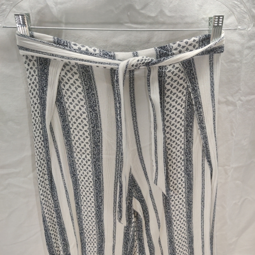 American Rag Flyaway beach pants - Picture 3 of 10